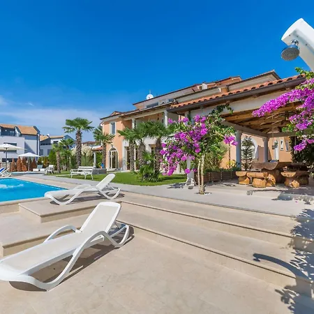 Vizula By Interhome * Μεντουλίν