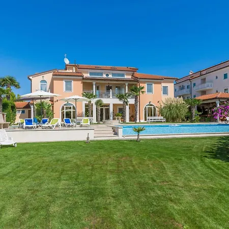 Apartment Vizula By Interhome