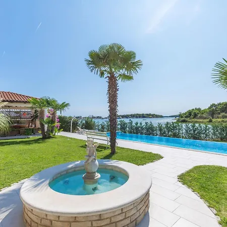 Apartment Vizula By Interhome Medulin